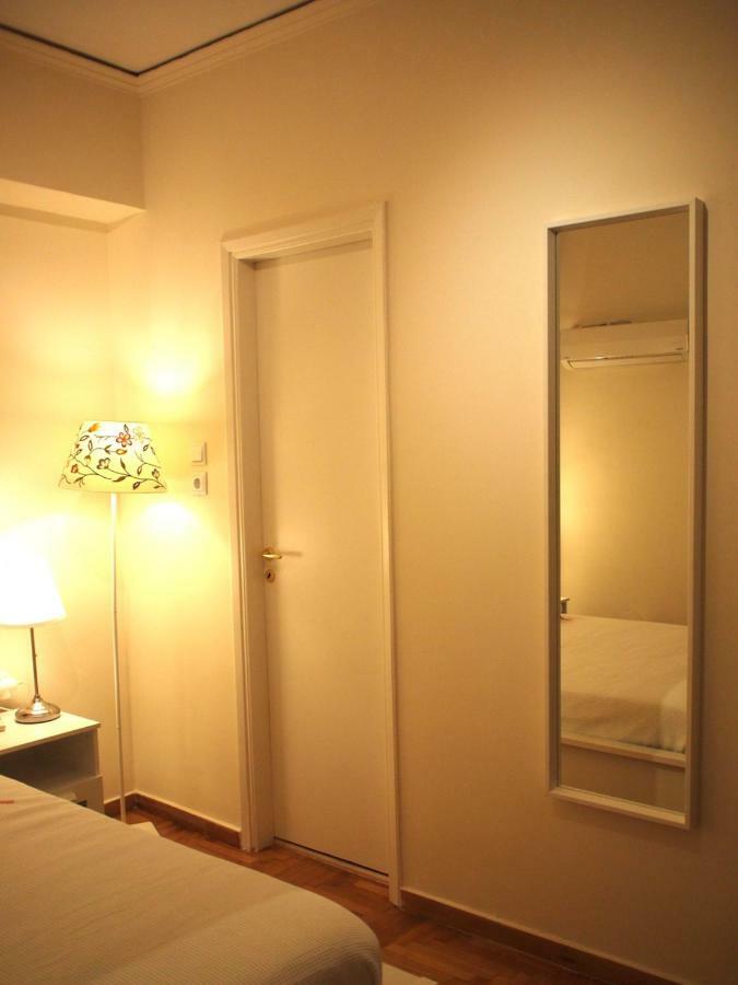 Charming Studio Posh Quartier เอเธนส์ ภายนอก รูปภาพ