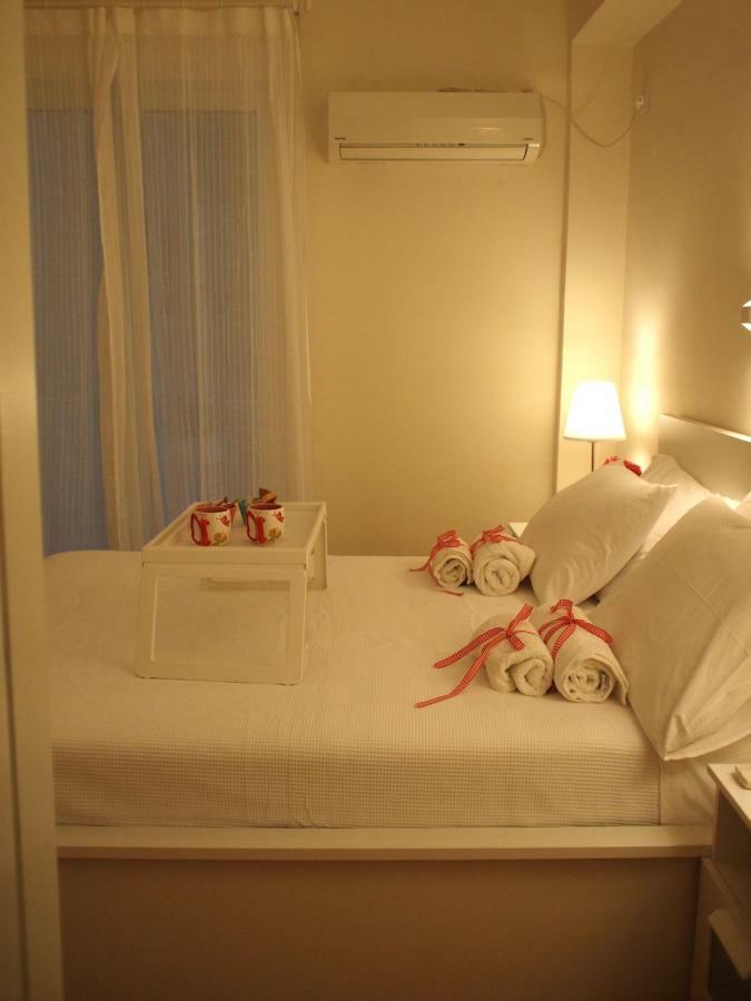 Charming Studio Posh Quartier เอเธนส์ ภายนอก รูปภาพ